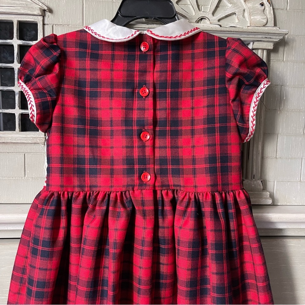 Rachel Riley Girls Gingerbread Tartan Puff Sleeve Smocked Holiday Dress, Red - Picture 13 of 15